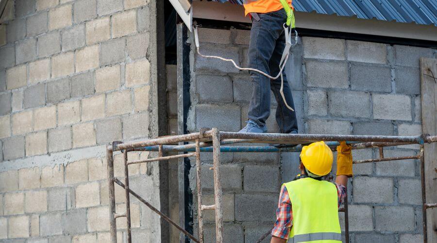 Expert Emergency Roof Repairs services in Clinton, NY